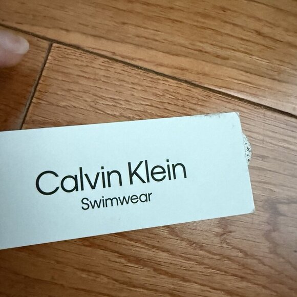 Calvin Klein One-Piece Swimsuit Black/White Over-The-Shoulder Wrap Size 10 Pool - Picture 7 of 10